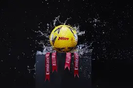 多米体育全站官网-张琳芃亮鞋钉飞踹戴维斯